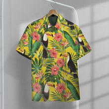 Load image into Gallery viewer, Hawaiian Short Sleeve Beach Shirt
