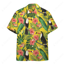 Load image into Gallery viewer, Hawaiian Short Sleeve Beach Shirt
